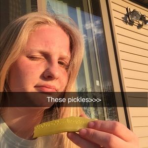 Meet your Posher, Ariana